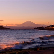 Yuigahama Beach, Kamakura