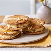 8 Dairy-Free Iced Cream Sandwiches