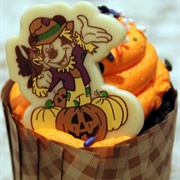 Mickey Scarecrow Cupcake