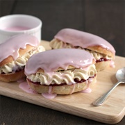 Iced Cream Bun