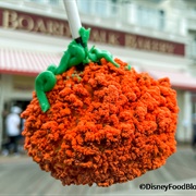 Macaroon Pumpkin Pop