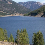 Earthquake Lake
