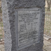 Wiseman Massacre Monument