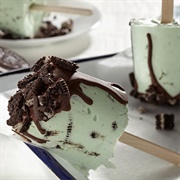 Oreo Mint Chocolate Chip Pops