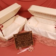 Hoegh Pet Casket Company