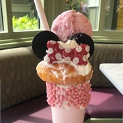 Minnie Milk Shake