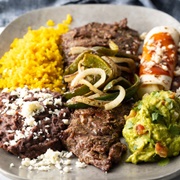 Carne a La Tampiqueña