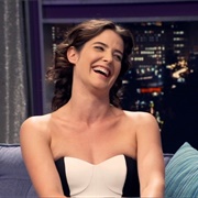 19. Cobie Smulders Wears a Black & White Strapless Dress