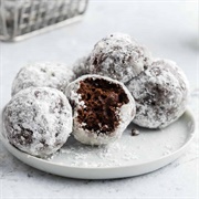 Powdered Sugar Cream-Filled Chocolate Donut (Powder Point)