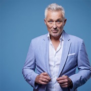 Martin Kemp
