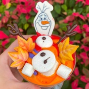 Olaf's Frozen Hot Chocolate Cake