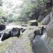 Sekiyoshi Sluice Gate of Yoshino Leat, Kagoshima