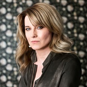 Lucy Lawless
