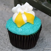 Donald Duck Butt Cupcake