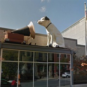 Nipper, the RCA Dog Statue