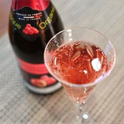 Non-Alcoholic Raspberry Apple Champagne