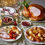 Traditional British Christmas Dinner (With Capon Instead of Turkey)