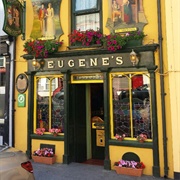 Eugene&#39;s Lounge