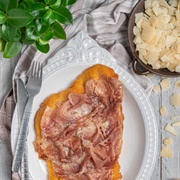 Cotoletta Alla Bolognese
