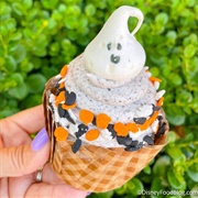 Spooky Ghost Cupcake