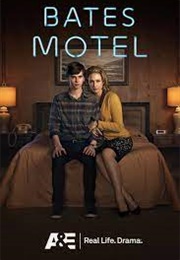 Bates Motel (2013)