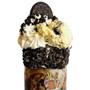 The Crazy Mason Holy Cow-Free Cookies and Cream Milkshake