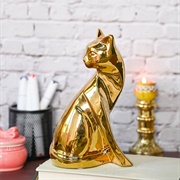 Golden Cat Statue