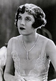 Daisy Buchanan (The Great Gatsby, F. Scott Fitzgerald, 1925)