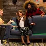 14. Rashida Jones Wears a Black Blazer & Flowered Pants