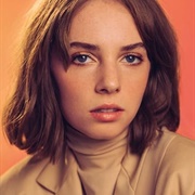 Maya Hawke