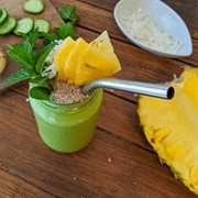 Pineapple &amp; Ginger Smoothie With Coconut Water