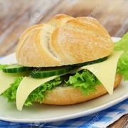 Cheese & Lettuce Roll