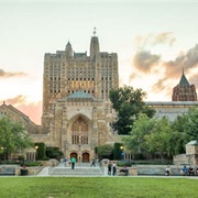 Yale University Celebrates Its Bicentennial.