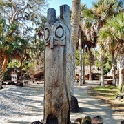 Hontoon Island Owl Totem