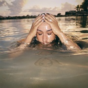 Gold (Cleo Sol, 2023)