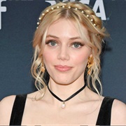 Grace Van Dien (Bisexual, She/Her)