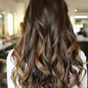 Learn How to Perfectly Curl Your Hair