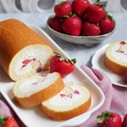 Strawberry Swiss Roll Cake
