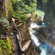 El Pailon Del Diablo, Ecuador