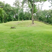 Lake Jackson Mounds Archaeological State Park