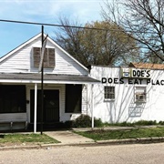 Doe's Eat Place