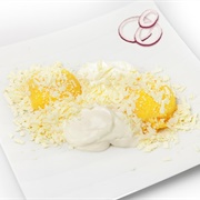 Mămliguță Cu Brânză Și Smăntână