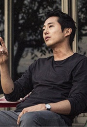 Steven Yeun - Burning (2018)