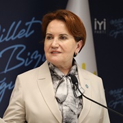 Meral Akşener
