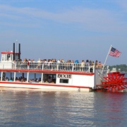 The Dixie Sternwheeler