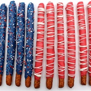 Candy&#39;s Cake Pops Patriotic Red White and Blue Pretzel Rods