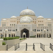 Dubai, UAE to Abu Dhabi Grand Mosque & Qasr Al Watan Palace