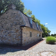 Hendrickson House Museum