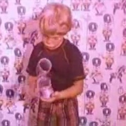 Everyone Knows It's Slinky