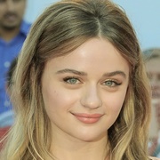 Joey King